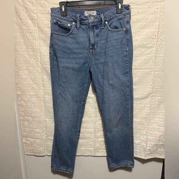 Madewell Denim - Madewell Women's Petite Perfect Vintage Denim Jean,Size 28P, Straight Leg,Great